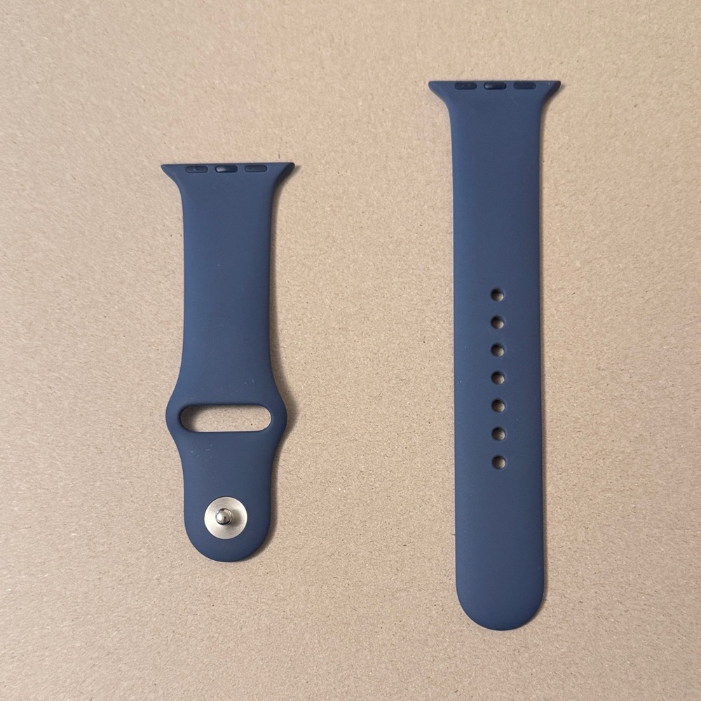 Apple Watch Band - Blue Silicon